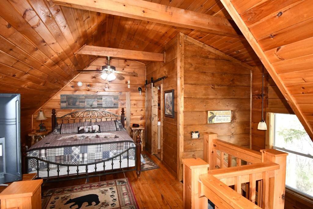 Bear Country Cabin Sevierville Exterior foto